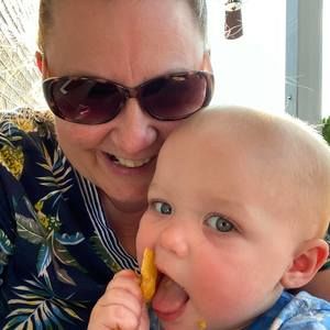 Meet your Posher, Carol